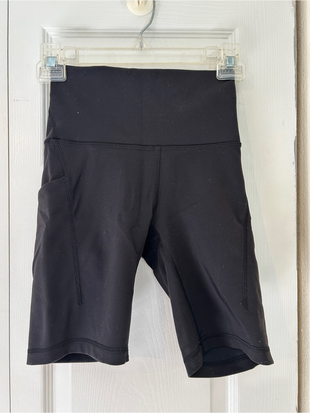 Lululemon Black Women's Bike Shorts with Side Pockets